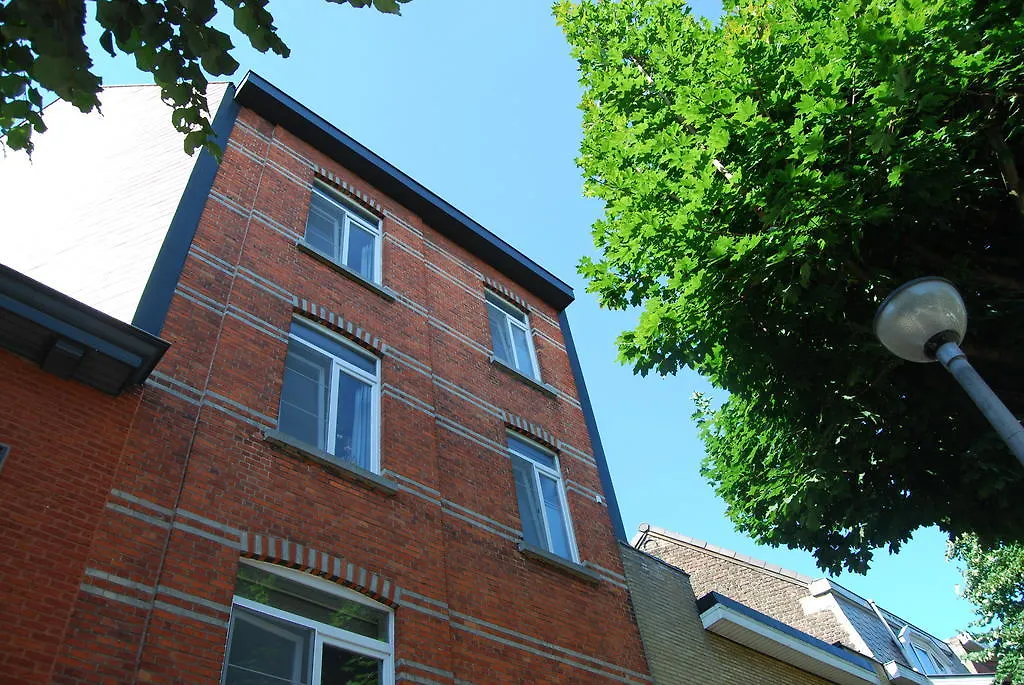 B&B Cuberdon Gand 3*,